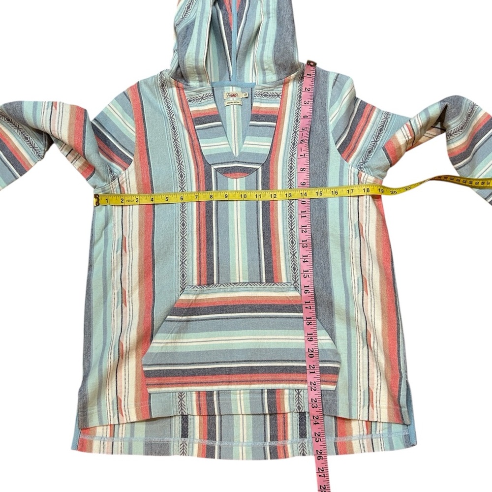 Faherty Baja Poncho - Picture 14 of 14